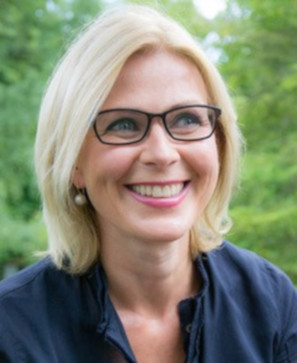 Sylvia Simmer
